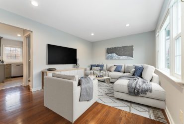 Move-In Ready Cape in Middlesex