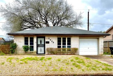 5406 Bungalow Lane Houston, TX 77048