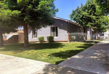 Sold 221 S 9th St – Fowler – Duplex
