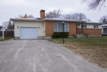 175 Ash Street South, Altona MB