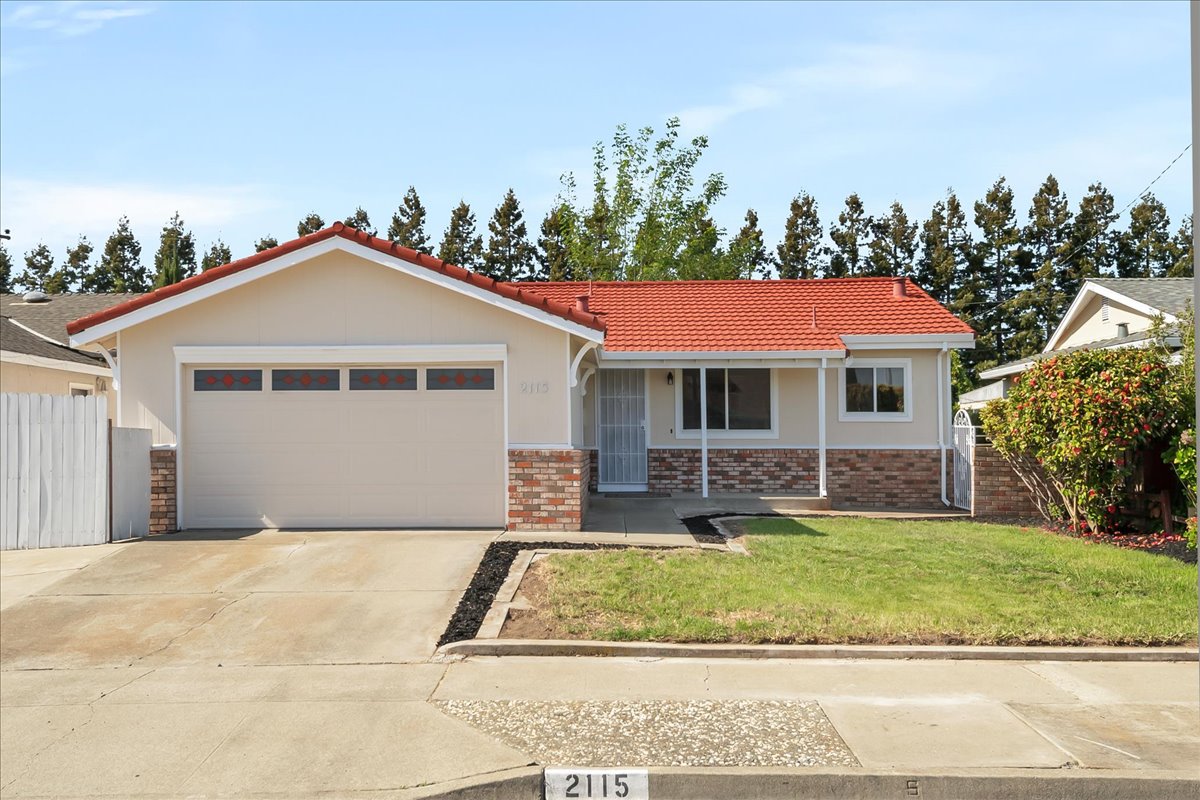 02-2115 Bishop Av e Fremont02 copy