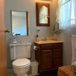 1018laurelaveolivehurstca95961-bathroom2