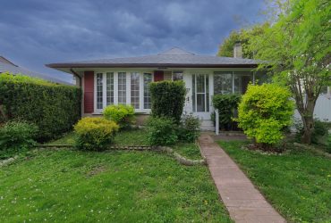 Great opportunity to own in a fantastic area of Oshawa!