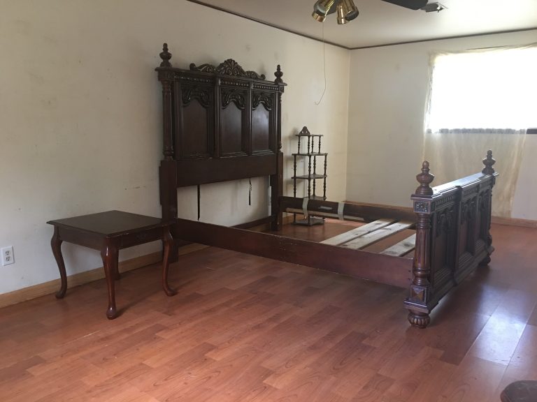 40 Brazil, Huntsville TX - master bedroom