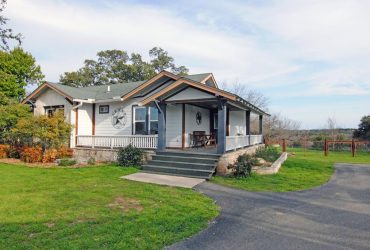 103 River Oaks Rd