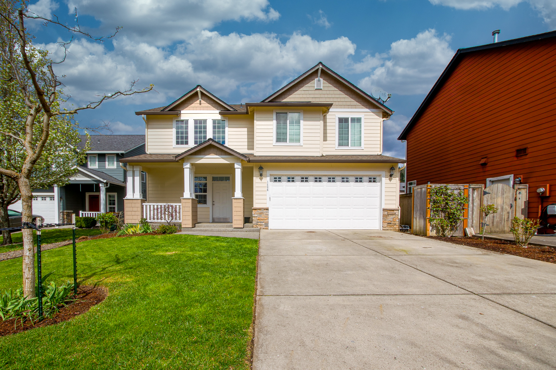 1486 51st St, Washougal, WA 98671-Front View