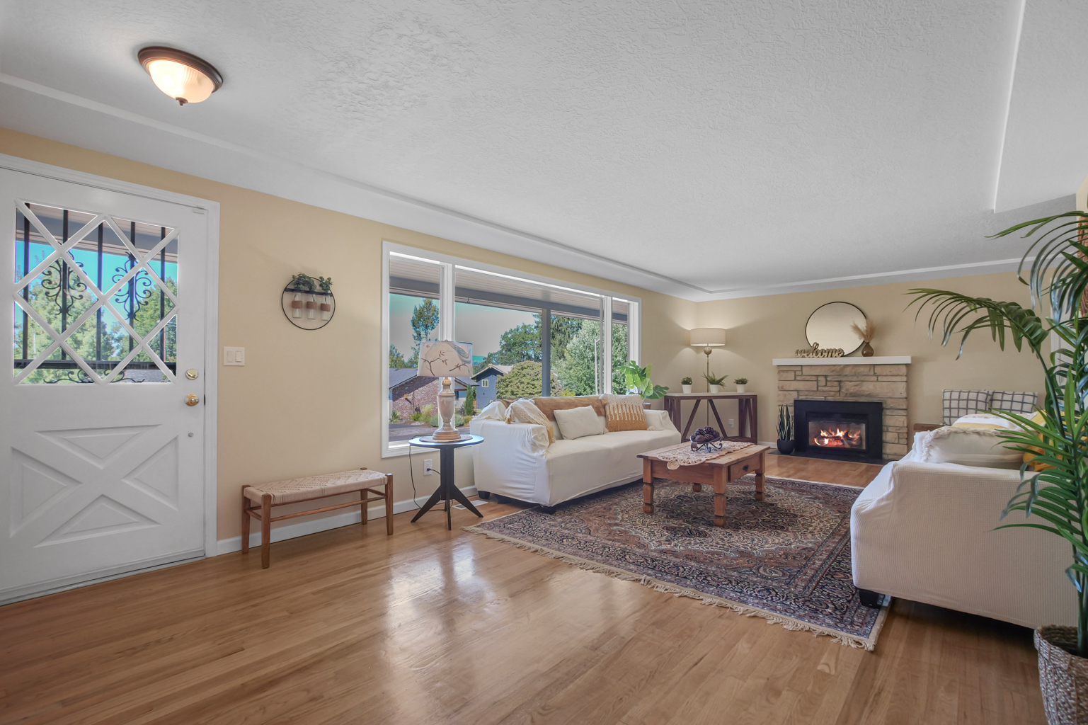 15928 NE Rose PKWY, Portland, OR 97230