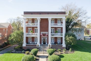 For Sale! Historic Colonial – Condo 2 bdrm-2 bath in Paducah’s Lower Town Arts District