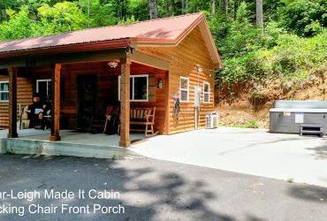 2 Fully Furnished Smoky Mountain Cabins