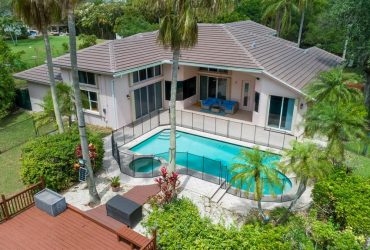 Luxury Falcon Estates Cul‑de‑Sac Estate – Price Slashed by $100K! 🌴✨